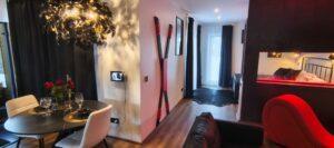 Galerii - Red Room puhkemaja päevavalges