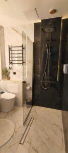 Galerii- Red Room vannituba