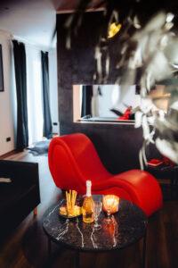 red room kaunis elutuba
